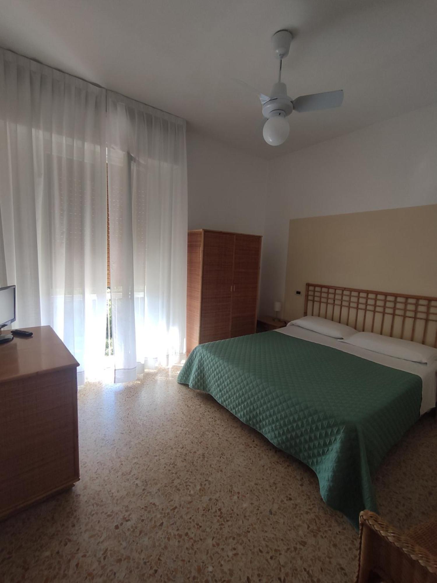 Hotel Imperia Marciana Marina  Habitación foto